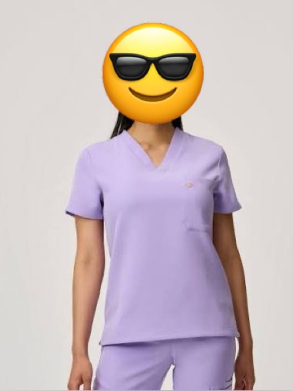 Luuna Scrubs Lilac Purple V-Neck Women's Scrub Set